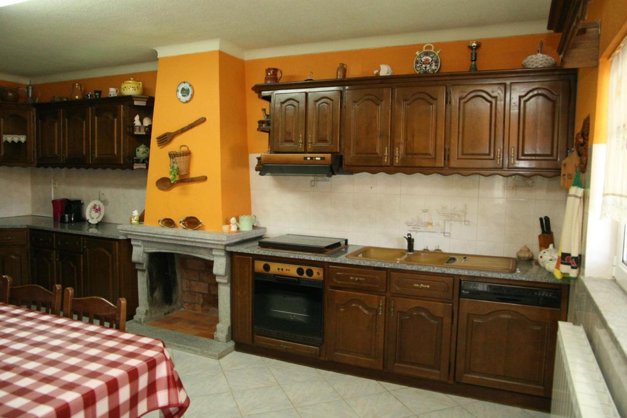 Casa Da Pizzaria Apartment Carapito Екстериор снимка